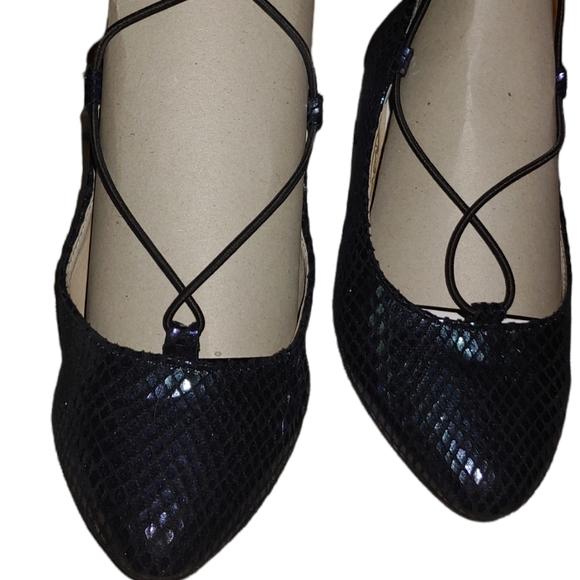 Madden Girl ballet style flats - Picture 6 of 7